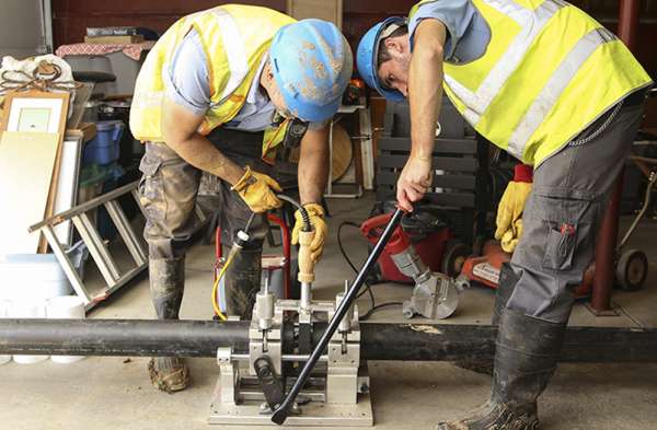 IMG-3520-Trenchless Repair C_Cropped_900x525-72dpi