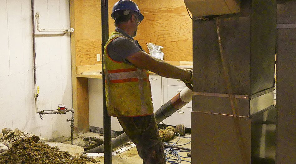 P1060570 Trenchless System L Cropped 900x525 72dpi